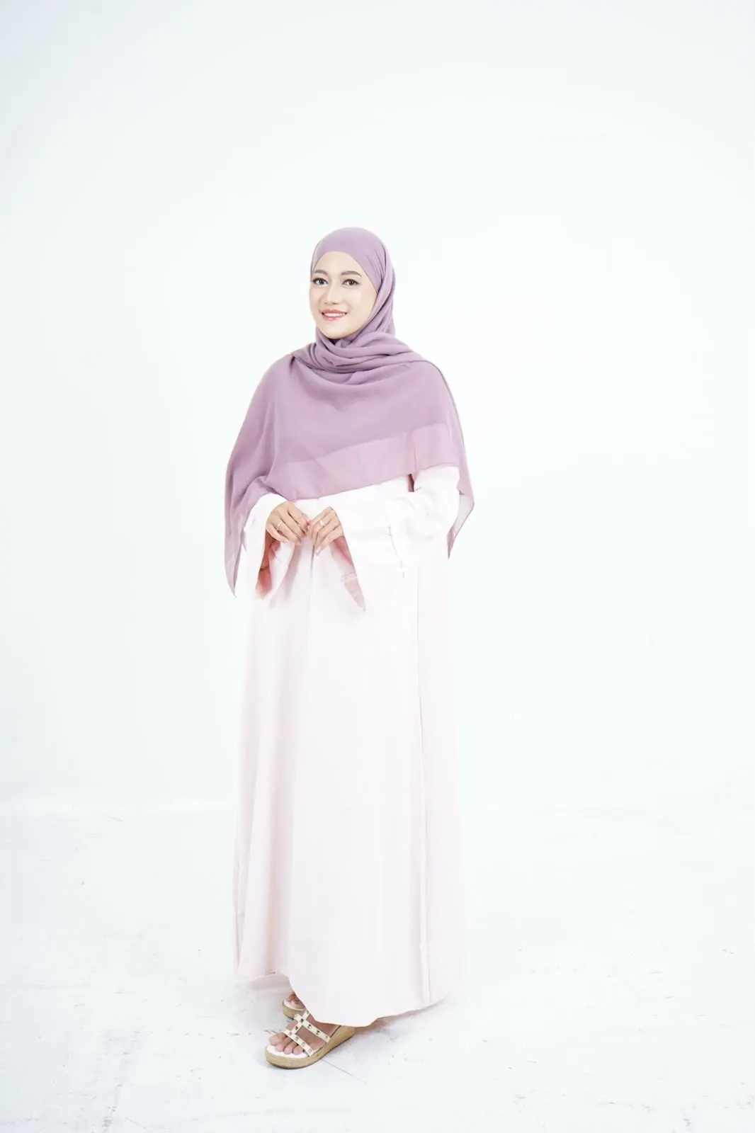 Koleksi Abaya Tiluan Fame